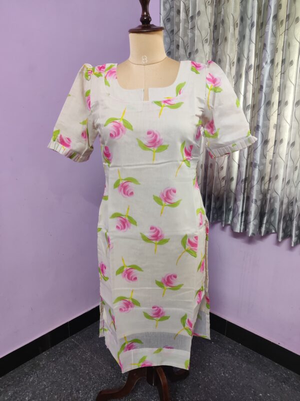 Paneer Rose Kurti